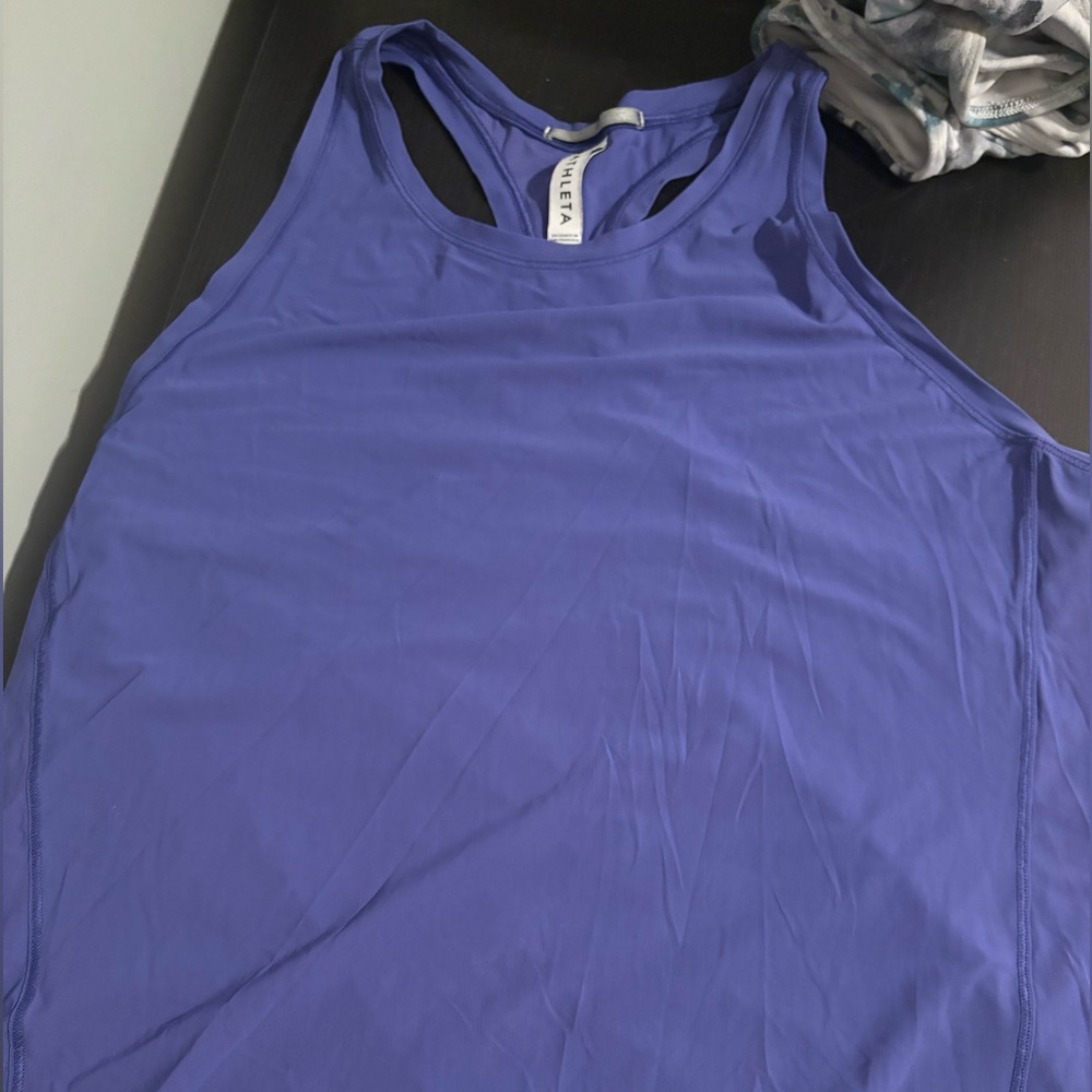 Athleta top